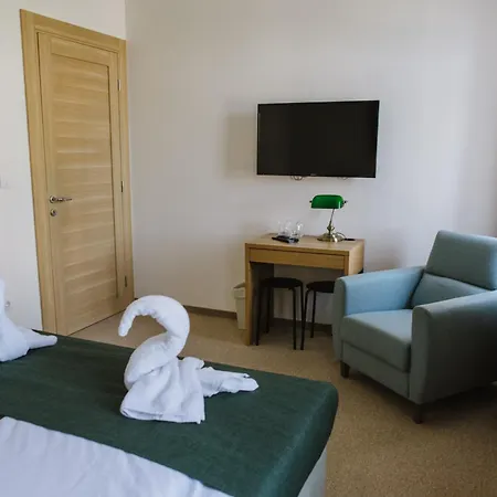 Avior Garni Hotel Subotica