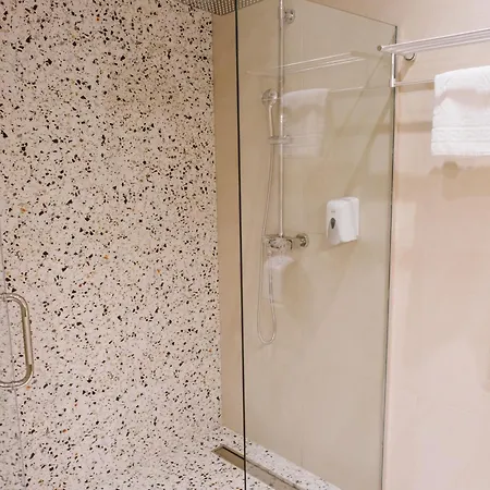 Avior Garni Hotel Subotica