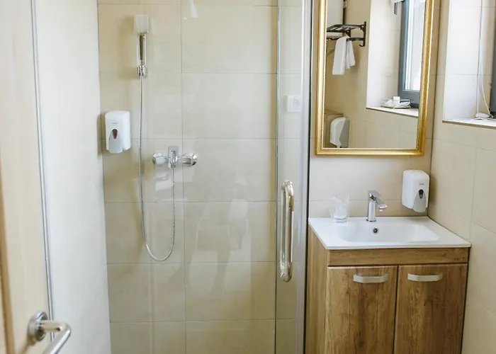 Avior Garni ホテル